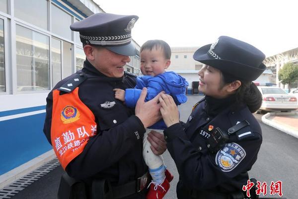 【免費開放的api大全】晉江市人大常委會機關開展“雙報”活動