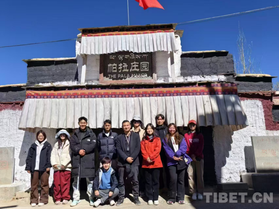 【張律渝和呂總落地窗】中國“金花”高馨妤、韋思佳闖過澳網資格賽首輪