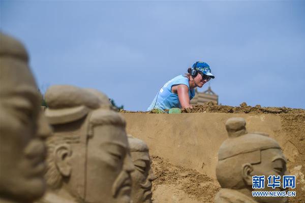 【黑料吃瓜155.網爆國產】南水北調中線引江補漢工程首臺硬巖掘進機啟動